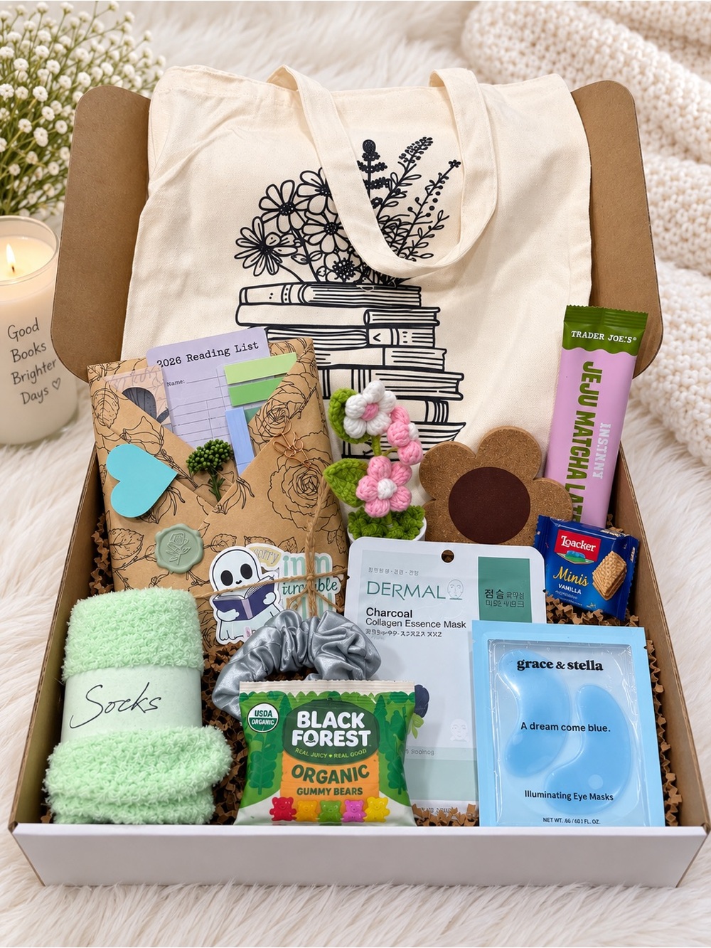 Cozy Book Lover Gift Box 📚 Blind Date With a Book + Goodies